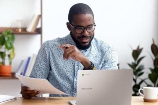 Empresa oferece treinamento gratuito para professores aprimorarem práticas pedagógicas